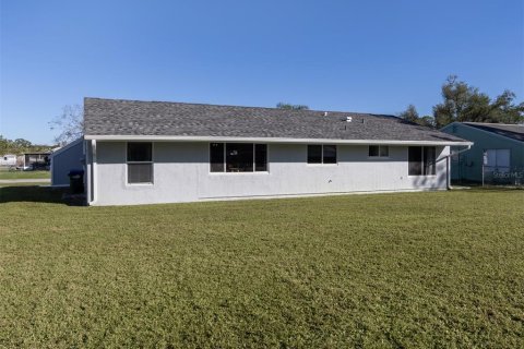 Villa ou maison à vendre à North Port, Floride: 3 chambres, 122.54 m2 № 1544846 - photo 26