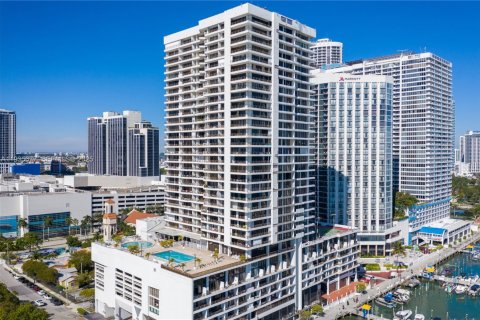 Condominio en venta en Miami, Florida, 2 dormitorios, 74.32 m2 № 1993831 - foto 29
