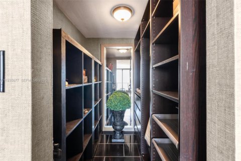 Condominio en venta en Miami, Florida, 2 dormitorios, 74.32 m2 № 1993831 - foto 8