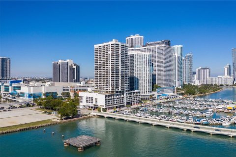 Condominio en venta en Miami, Florida, 2 dormitorios, 74.32 m2 № 1993831 - foto 27