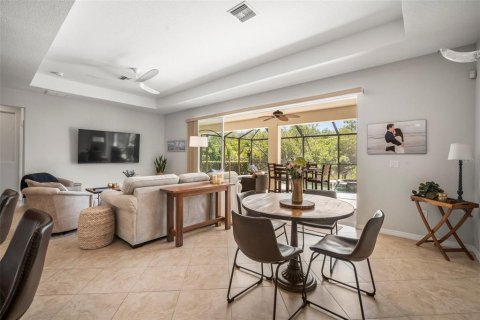 House in Bradenton, Florida 3 bedrooms, 170.94 sq.m. № 1631805 - photo 5