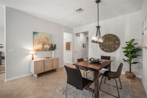 House in Bradenton, Florida 3 bedrooms, 170.94 sq.m. № 1631805 - photo 10
