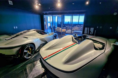 Купить кондоминиум в Санни-Айлс-Бич, Флорида 4 спальни, 317.26м2, № 2050786 - фото 2