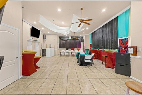 Immobilier commercial à vendre à Punta Gorda, Floride: 941.47 m2 № 2223163 - photo 10