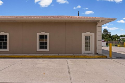 Immobilier commercial à vendre à Punta Gorda, Floride: 941.47 m2 № 2223163 - photo 15