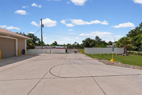 Immobilier commercial à vendre à Punta Gorda, Floride: 941.47 m2 № 2223163 - photo 19