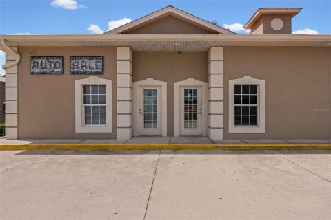 Immobilier commercial à vendre à Punta Gorda, Floride: 941.47 m2 № 2223163 - photo 5