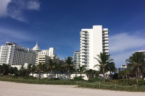Copropriété à louer à Miami Beach, Floride: 1 chambre, 51.1 m2 № 1812082 - photo 1