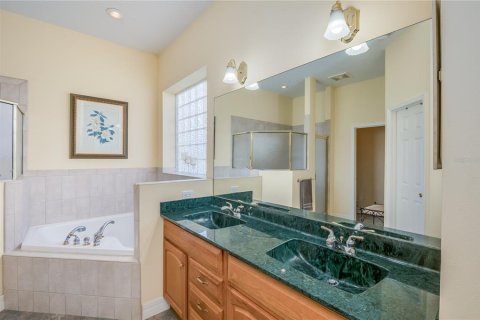 Casa en venta en Apopka, Florida, 4 dormitorios, 298.87 m2 № 253187 - foto 26