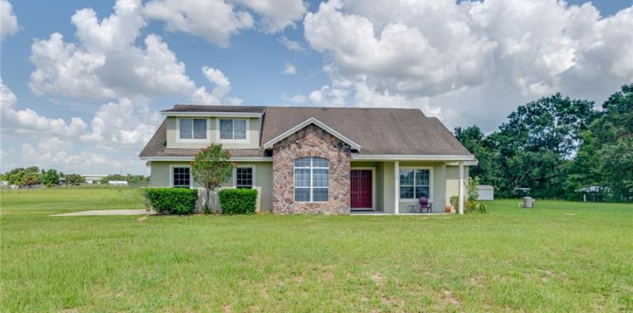 Casa en Apopka, Florida 4 dormitorios, 298.87 m2 № 253187