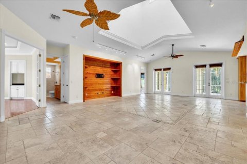 Villa ou maison à vendre à Punta Gorda, Floride: 3 chambres, 216.74 m2 № 2361534 - photo 4