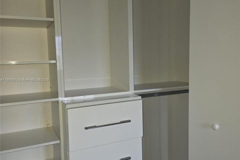 Touwnhouse à vendre à Plantation, Floride: 2 chambres, 141.21 m2 № 1963307 - photo 17