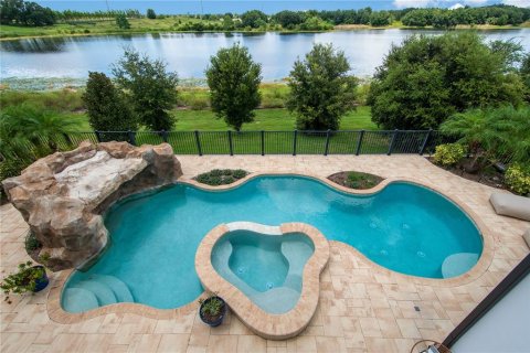 Casa en venta en Winter Garden, Florida, 5 dormitorios, 561.69 m2 № 1898498 - foto 1