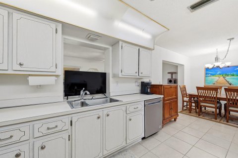 Купить виллу или дом в Тамарак, Флорида 3 комнаты, 126.9м2, № 2085140 - фото 8