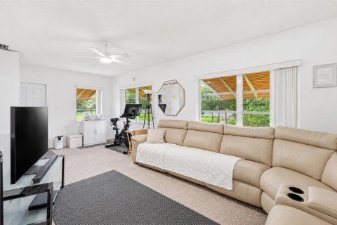 Купить виллу или дом в Тамарак, Флорида 3 комнаты, 126.9м2, № 2085140 - фото 16