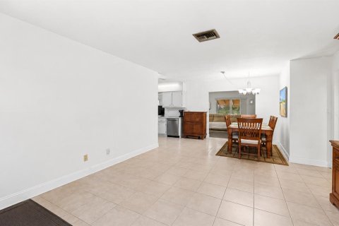 Купить виллу или дом в Тамарак, Флорида 3 комнаты, 126.9м2, № 2085140 - фото 22