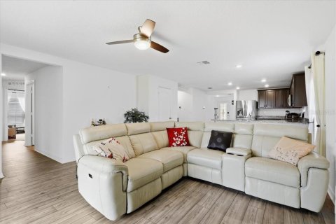 House in Palm Coast, Florida 4 bedrooms, 171.96 sq.m. № 2099791 - photo 13