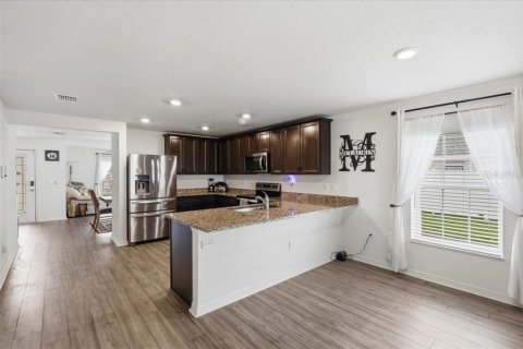 House in Palm Coast, Florida 4 bedrooms, 171.96 sq.m. № 2099791 - photo 11