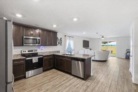 House in Palm Coast, Florida 4 bedrooms, 171.96 sq.m. № 2099791 - photo 4