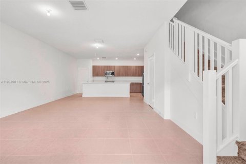 Touwnhouse à vendre à Doral, Floride: 3 chambres № 1955418 - photo 16