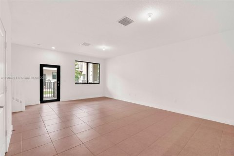 Touwnhouse à vendre à Doral, Floride: 3 chambres № 1955418 - photo 25