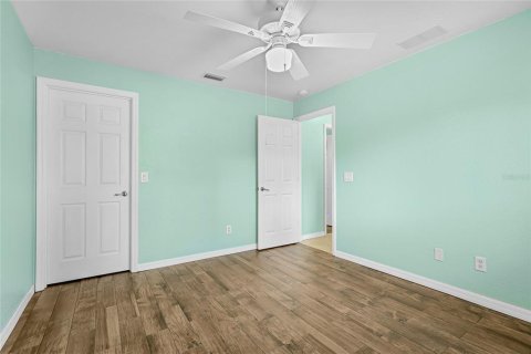 House in North Port, Florida 3 bedrooms, 160.54 sq.m. № 1901916 - photo 26