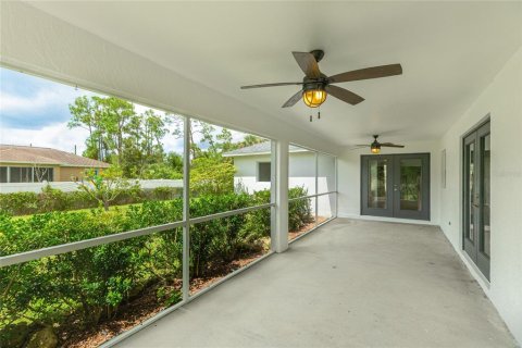 House in North Port, Florida 3 bedrooms, 160.54 sq.m. № 1901916 - photo 28