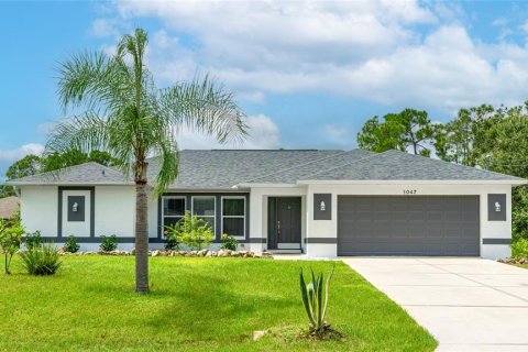 House in North Port, Florida 3 bedrooms, 160.54 sq.m. № 1901916 - photo 3