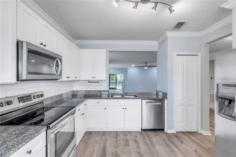 Купить виллу или дом в Порт-Оранж, Флорида 5 комнат, 163.51м2, № 1900091 - фото 8