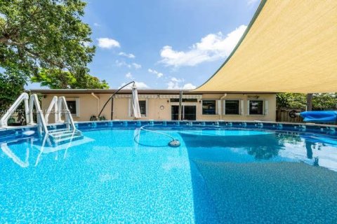 Casa en alquiler en Fort Lauderdale, Florida, 3 dormitorios, 135.27 m2 № 1952340 - foto 25