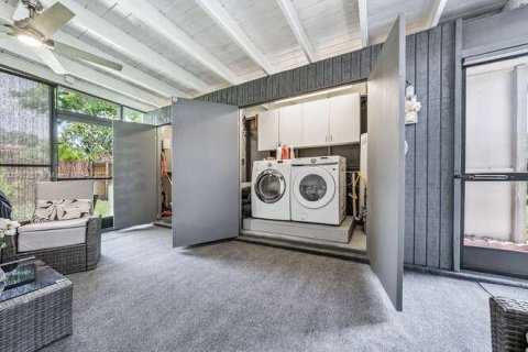 Casa en alquiler en Fort Lauderdale, Florida, 3 dormitorios, 135.27 m2 № 1952340 - foto 24