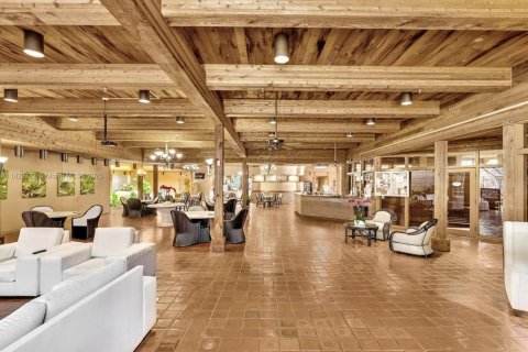 Copropriété à louer à Miami, Floride: 2 chambres, 121.89 m2 № 1797477 - photo 29