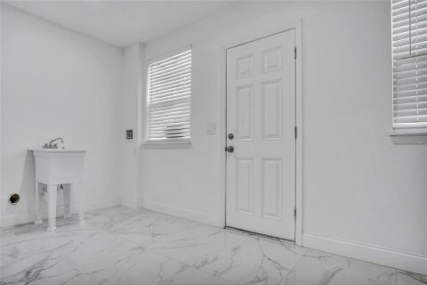 Casa en alquiler en Ocoee, Florida, 3 dormitorios, 242.29 m2 № 1908168 - foto 29