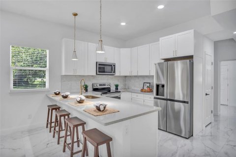 Casa en alquiler en Ocoee, Florida, 3 dormitorios, 242.29 m2 № 1908168 - foto 11