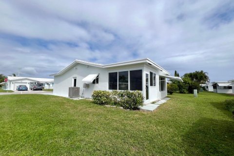 Casa en alquiler en Boynton Beach, Florida, 2 dormitorios, 117.06 m2 № 1155418 - foto 1