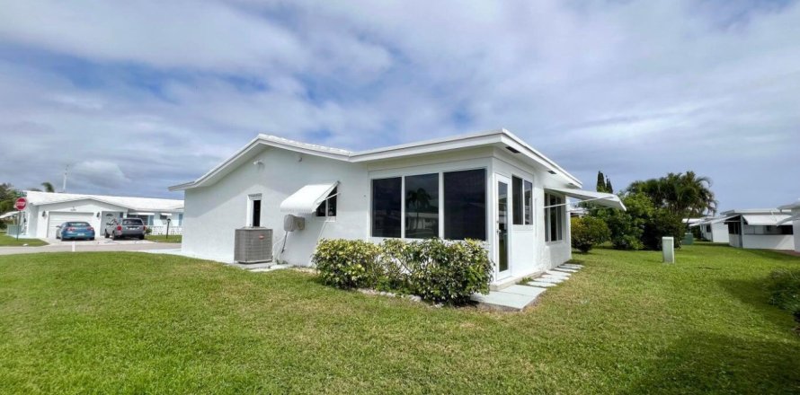 Casa en Boynton Beach, Florida 2 dormitorios, 117.06 m2 № 1155418