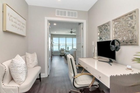 Condo in Tampa, Florida, 2 bedrooms  № 1679623 - photo 24