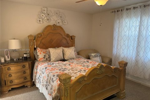 Studio in the Condo in Pembroke Pines, Florida  № 1860458 - photo 30