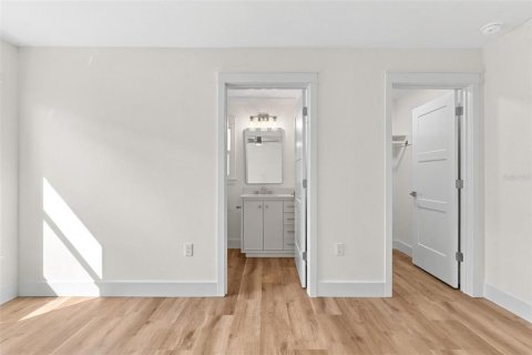 Купить коммерческую недвижимость в Палм-Кост, Флорида 6 спален, 243.59м2, № 2230544 - фото 26