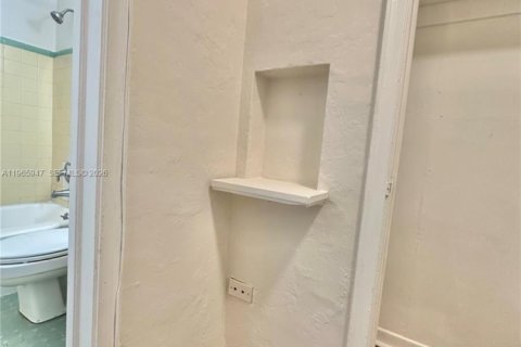 Снять в аренду квартиру в Майами-Бич, Флорида 1 спальня, 70.61м2, № 2028340 - фото 9