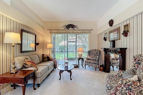 Casa en venta en Lutz, Florida, 4 dormitorios, 216.18 m2 № 1856287 - foto 11