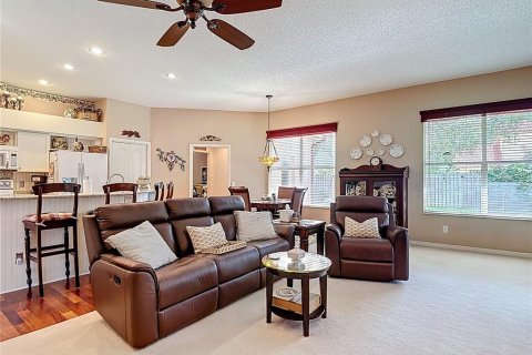Casa en venta en Lutz, Florida, 4 dormitorios, 216.18 m2 № 1856287 - foto 15