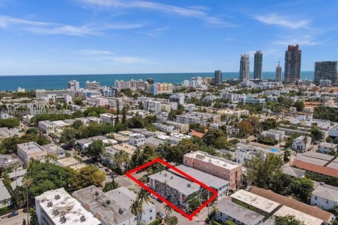 Propiedad comercial en venta en Miami Beach, Florida, 730.96 m2 № 2041129 - foto 5