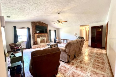 House in Brandon, Florida 4 bedrooms, 267.28 sq.m. № 1719791 - photo 23