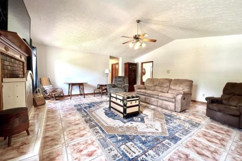 House in Brandon, Florida 4 bedrooms, 267.28 sq.m. № 1719791 - photo 21