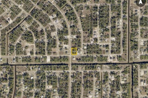 Land in Lehigh Acres, Florida № 2402747 - photo 4