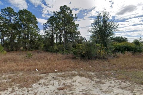 Land in Lehigh Acres, Florida № 2402747 - photo 6