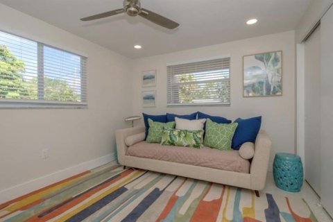House in Sarasota, Florida 3 bedrooms, 145.11 sq.m. № 2093772 - photo 25