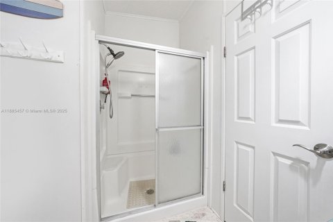 Apartamento en alquiler en Key Largo, Florida, 4 dormitorios, 180.6 m2 № 2054850 - foto 24