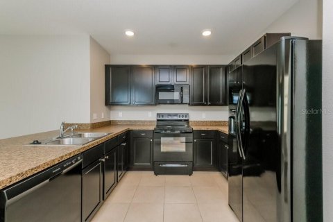 House in Sun City Center, Florida 3 bedrooms, 142.05 sq.m. № 1893774 - photo 11